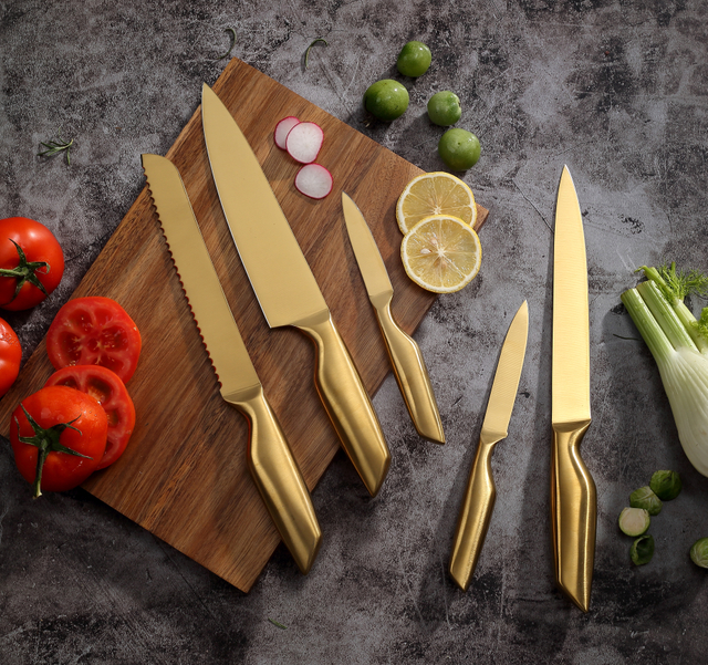 ባለ 5-ቁራጭ ወርቅ ቲታኒየም የወጥ ቤት ቢላዋ አዘጋጅ - ባዶ እጀታ የማይዝግ ብረት